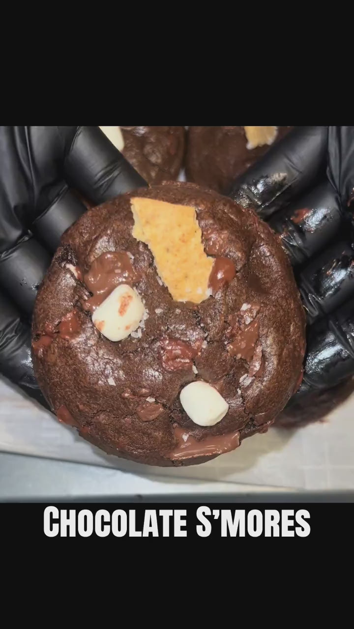 Chocolate S’mores cookie